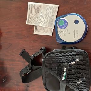 Panasonic CD player- perfect condition, still had manual.